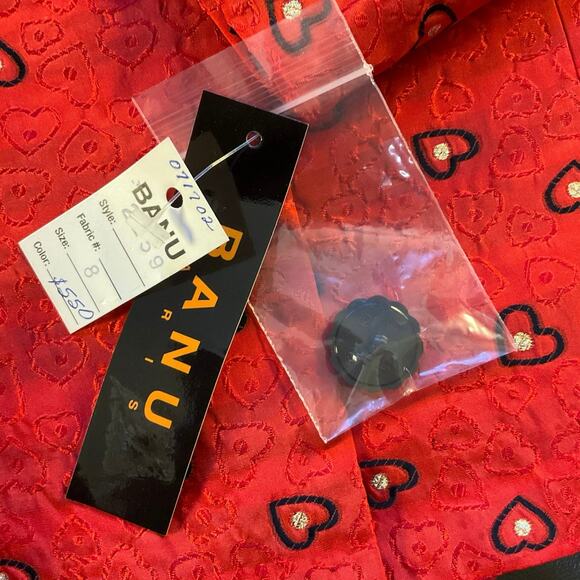 Banu Paris Silk Blend Sheath Dress and Jacket Size 8 Vintage NWT Holiday Hearts - Picture 8 of 16